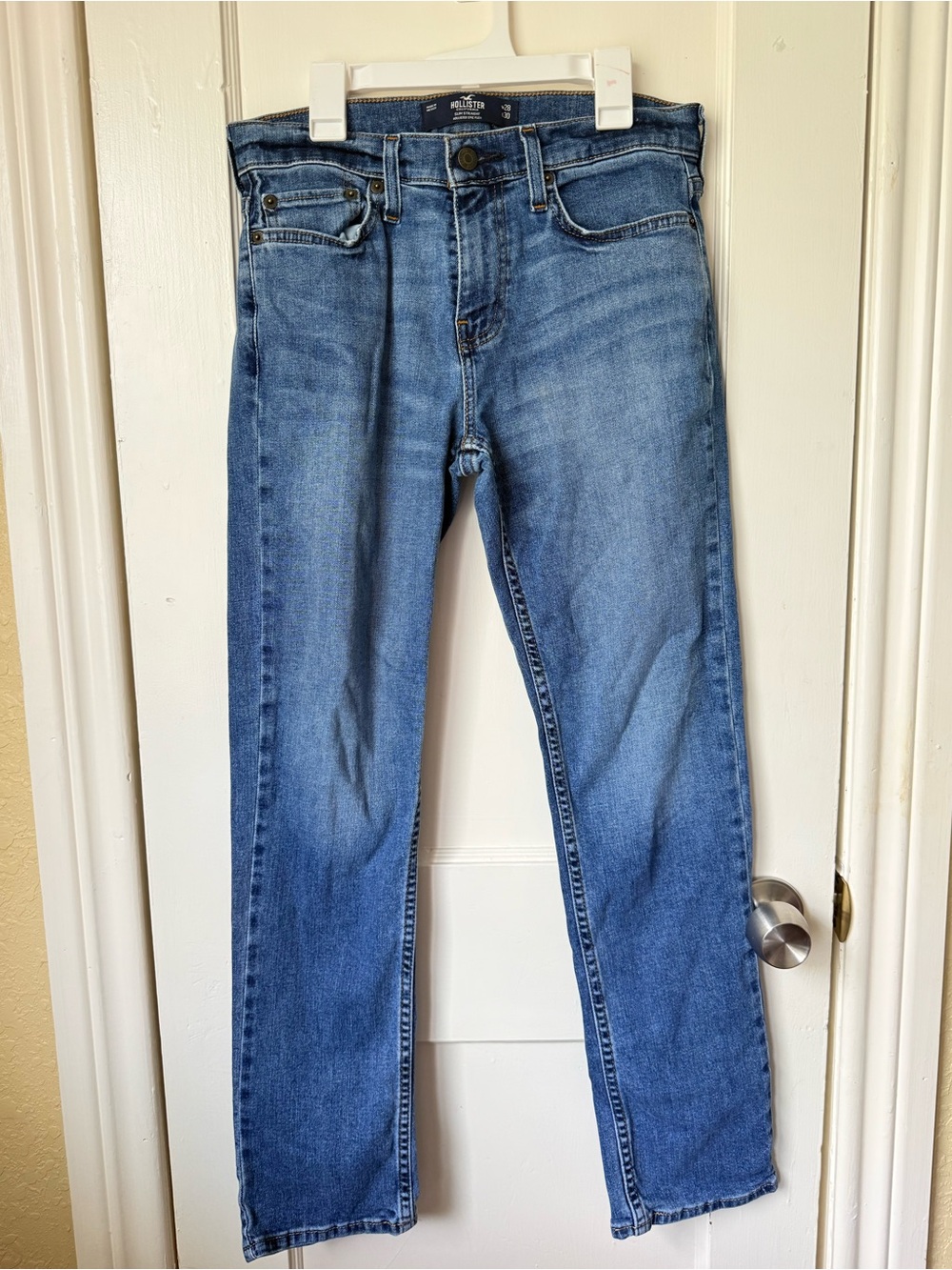 Hollister Slim straight jeans